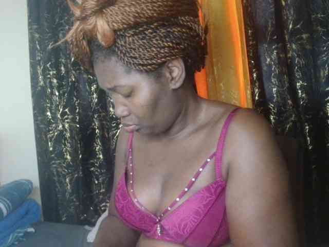 Sexxy-pretty24