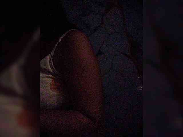hornylittleprincess69