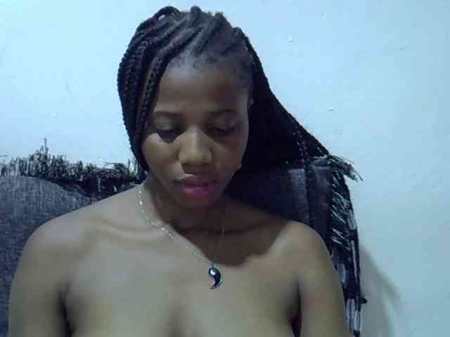 Hotmary01