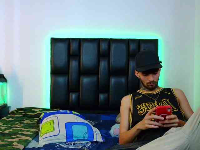 DerekAndRoderick