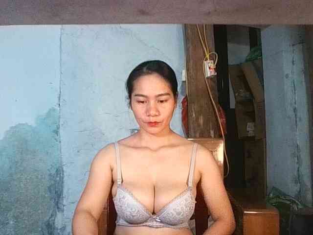 EllaShow93
