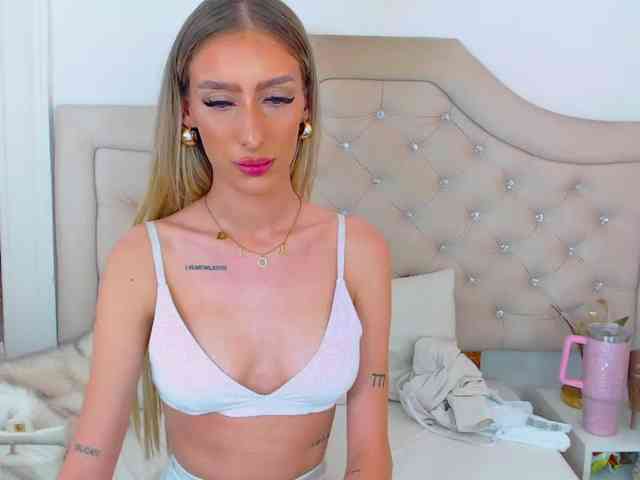 NatalieFlirt