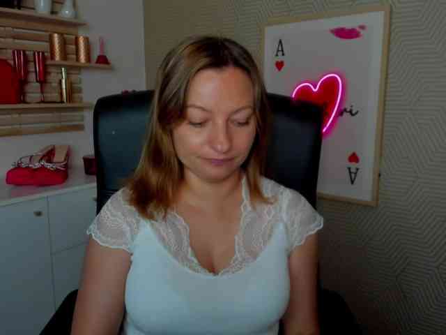 angelaLove13