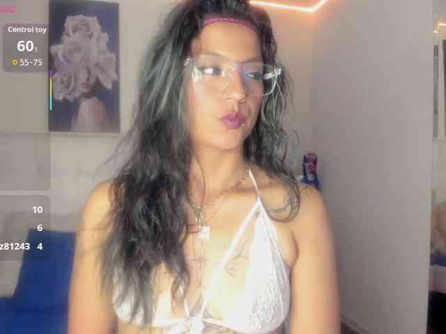 SamanthaMay