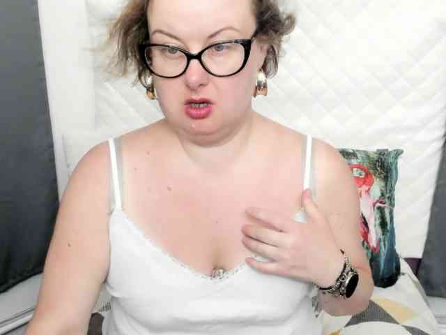 BonnieFlirt