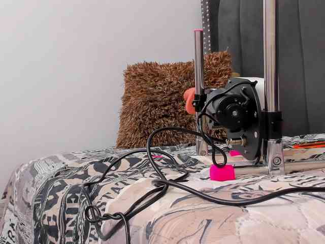 Anikka-Albrite-