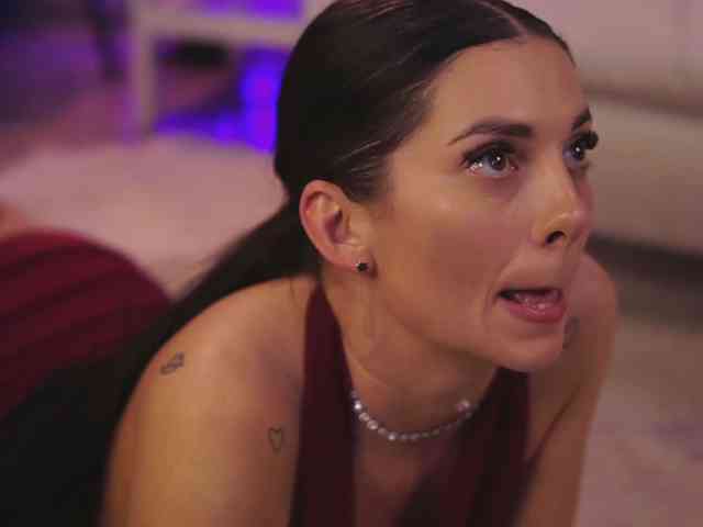 EllyLynne