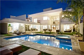 my house aria me super happy