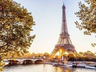 Travel to Paris
