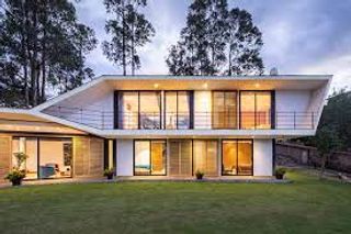 A big houes